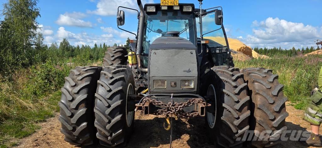 Valmet 8750 Traktory