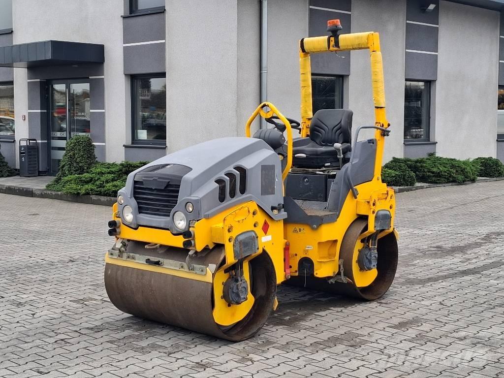 Hamm HD 12 VV Tandemové válce