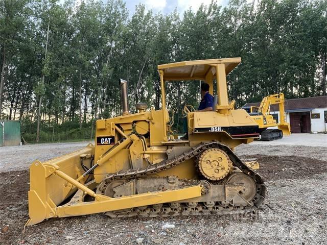 CAT D5G Pásové dozery