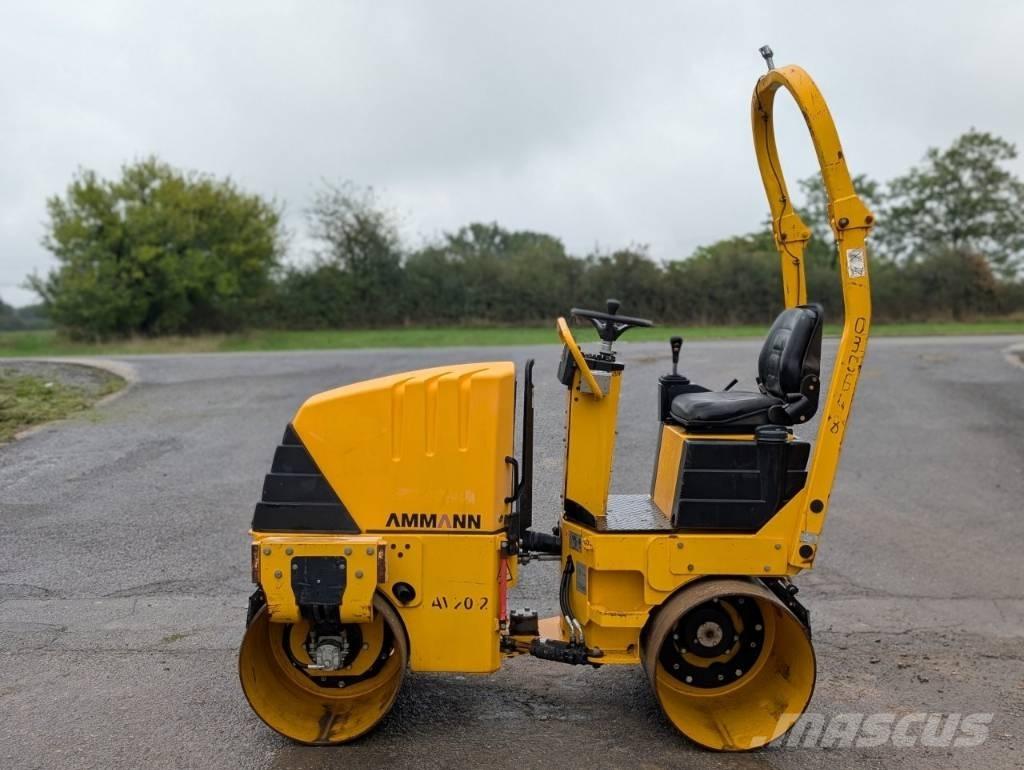 Ammann AV 20-2 Tandemové válce