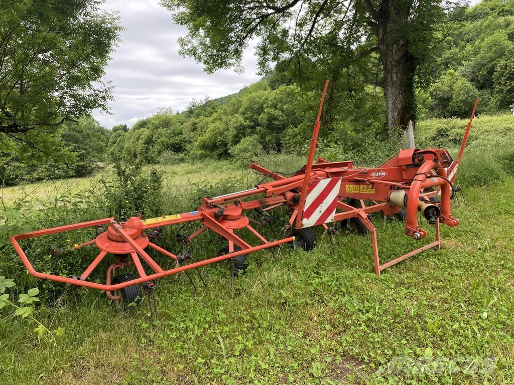 Kuhn GF6301MH Obraceče a shrabovače sena
