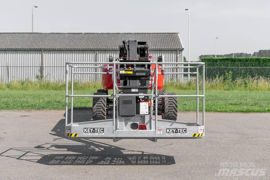 Manitou 200 ATJ e Kloubové plošiny