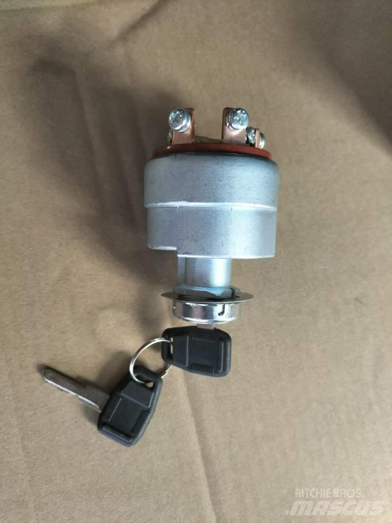 Shantui sd22 Kabiny a interiér