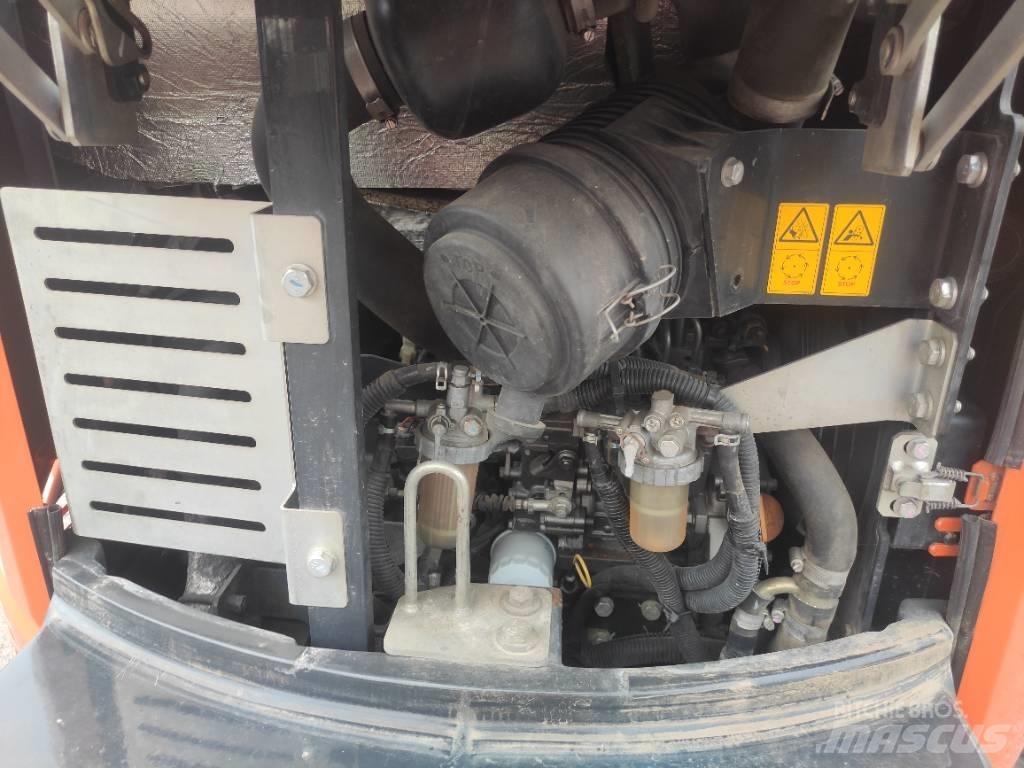 Hitachi ZX 26 U-6 Mini rýpadla < 7t