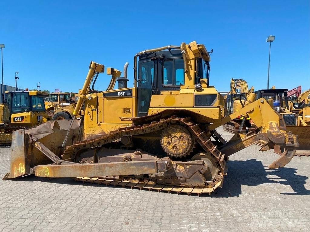 CAT D6T XW NVT Pásové dozery