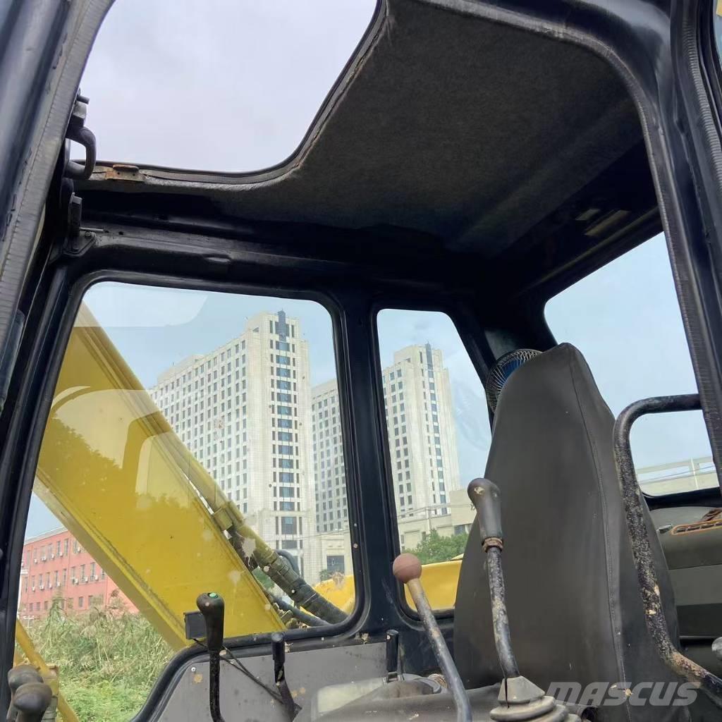 Komatsu PC 60-7 Pásová rýpadla