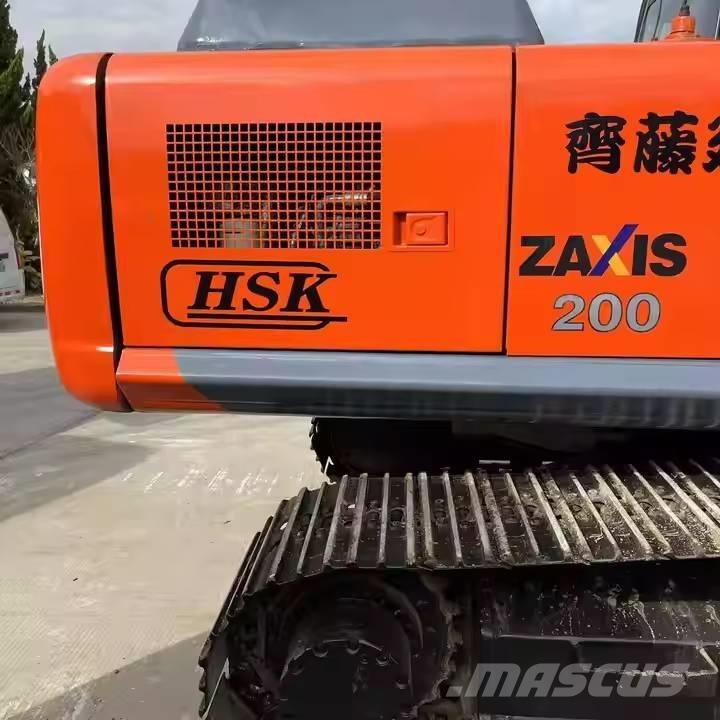 Hitachi ZX200 Pásová rýpadla