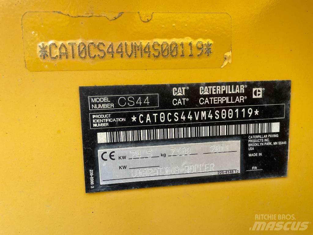CAT CS44 Tahačové válce