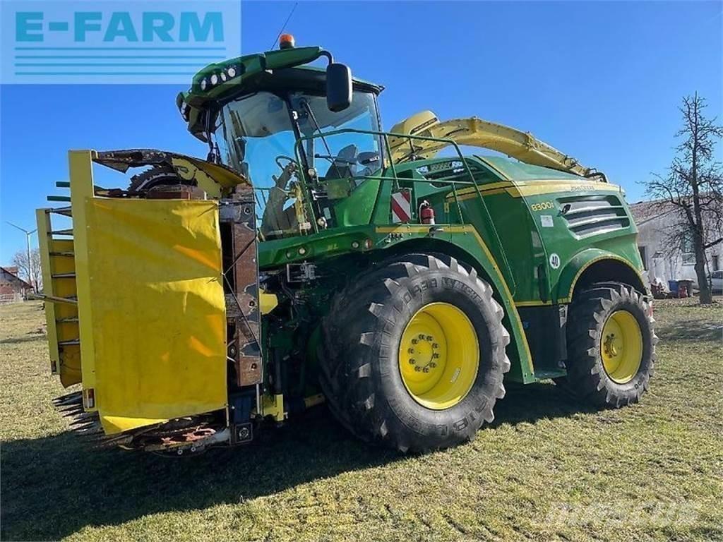 John Deere 8300 Samojízdné sekačky