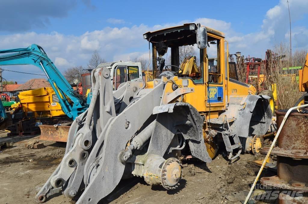 Volvo L110E Kolové nakladače