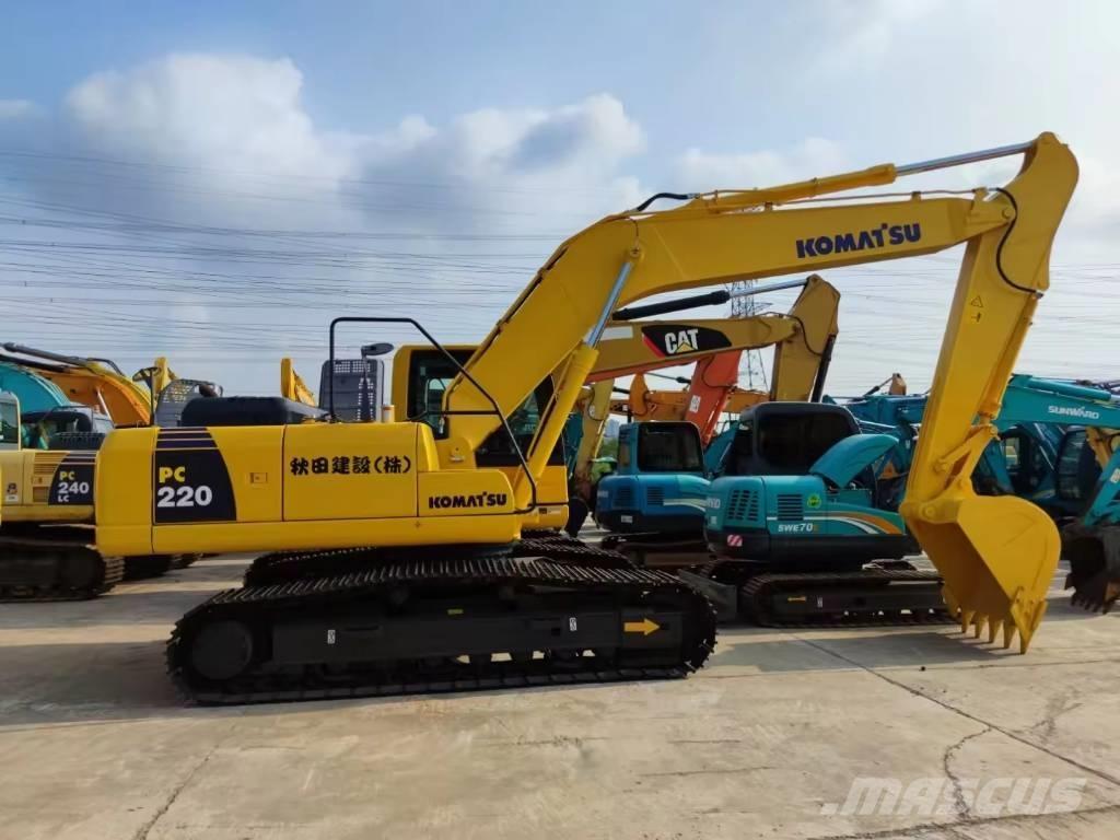 Komatsu PC 220 Pásová rýpadla