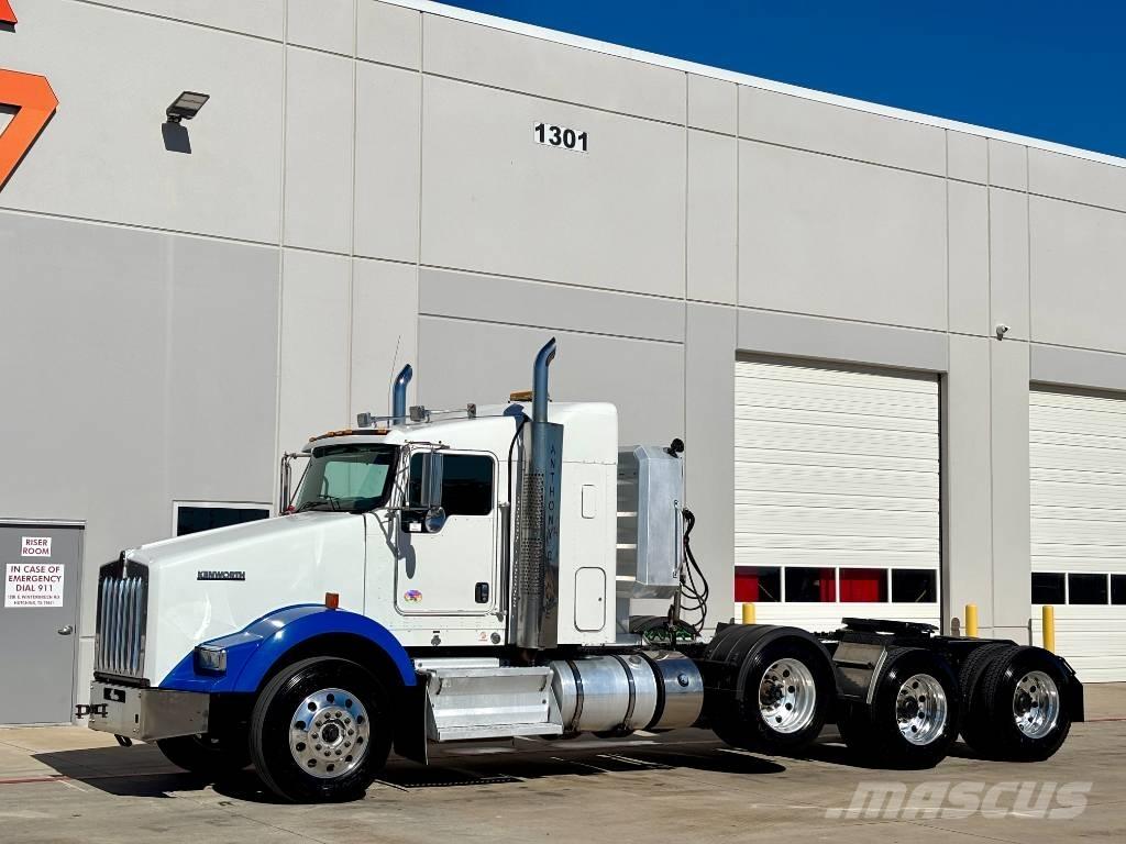 Kenworth T 800 Tahače
