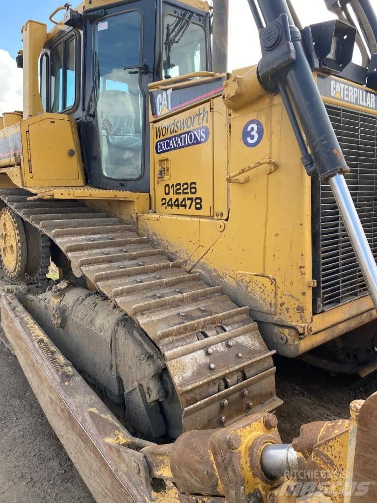 CAT D 6 R XL III Pásové dozery