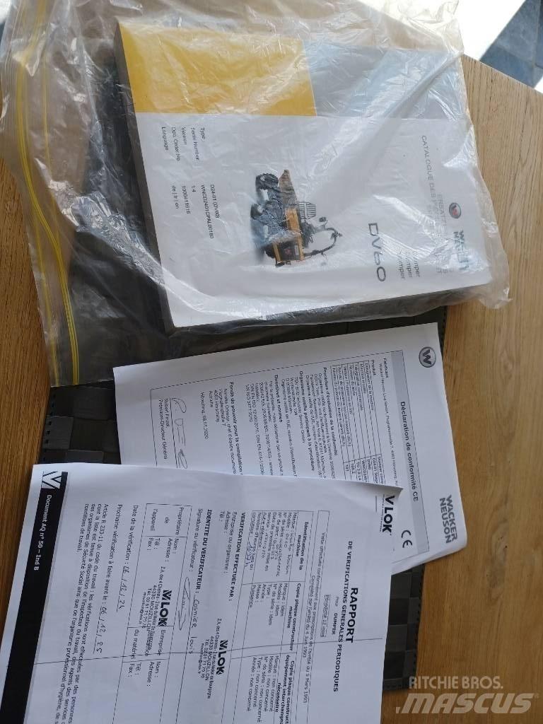 Wacker Neuson DW 60 Vyklápěcí dempry