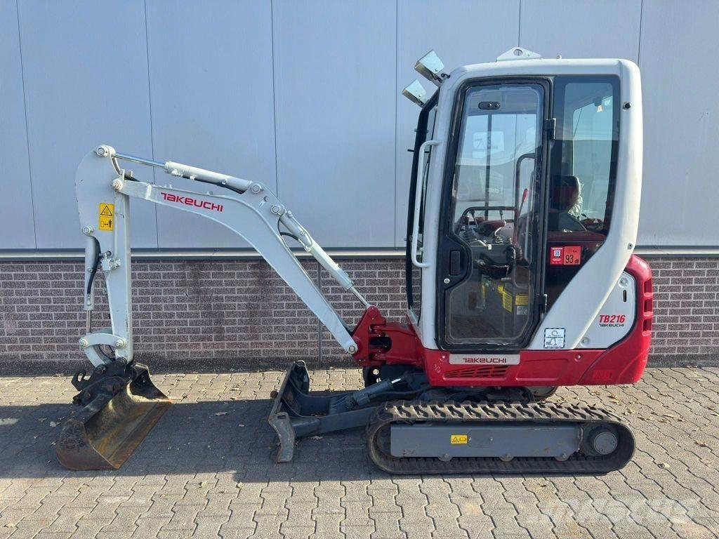 Takeuchi TB216 Mini rýpadla < 7t