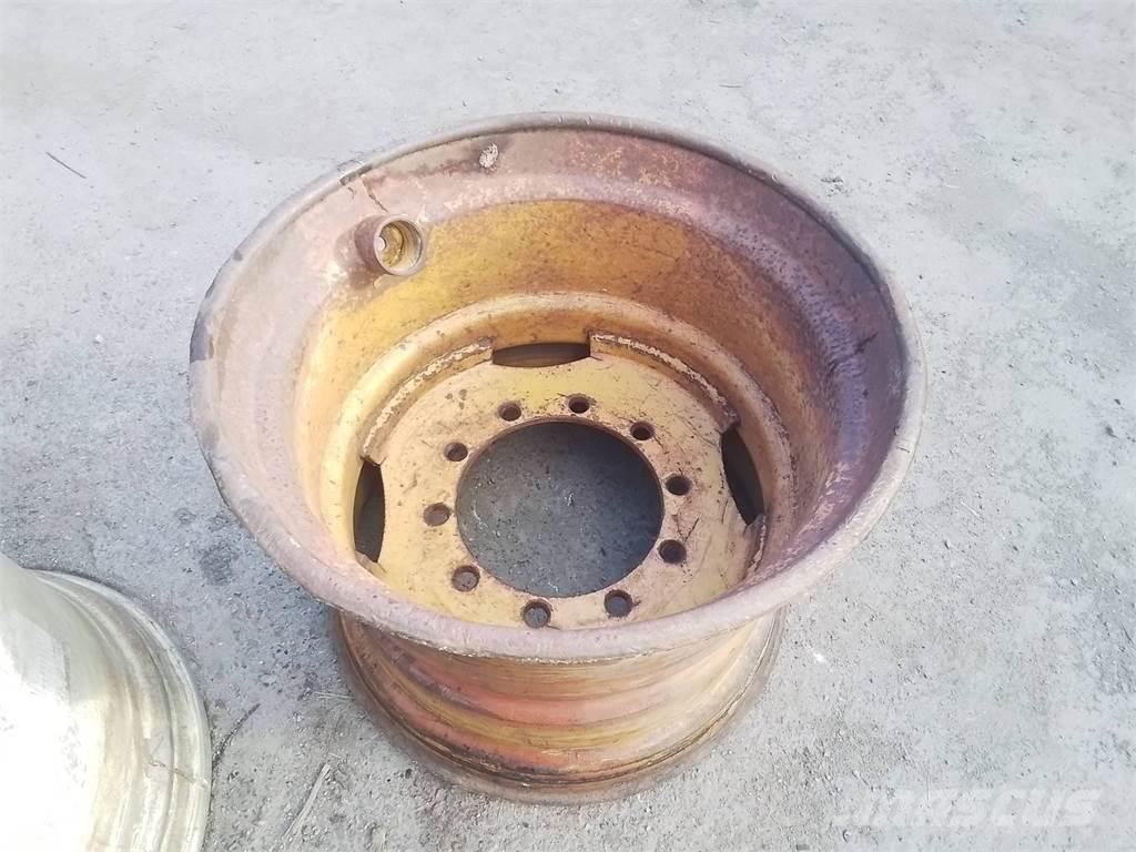 Ösa 250 20x26,5 Pneumatiky, kola a ráfky