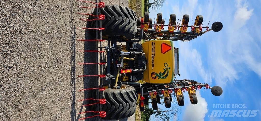 Cameleon 8 meter Mechanické secí stroje