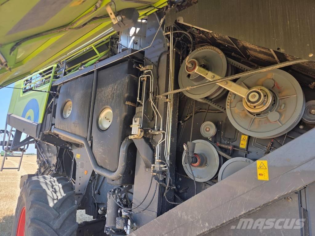 CLAAS Lexion 780 TT Sklízecí mlátičky