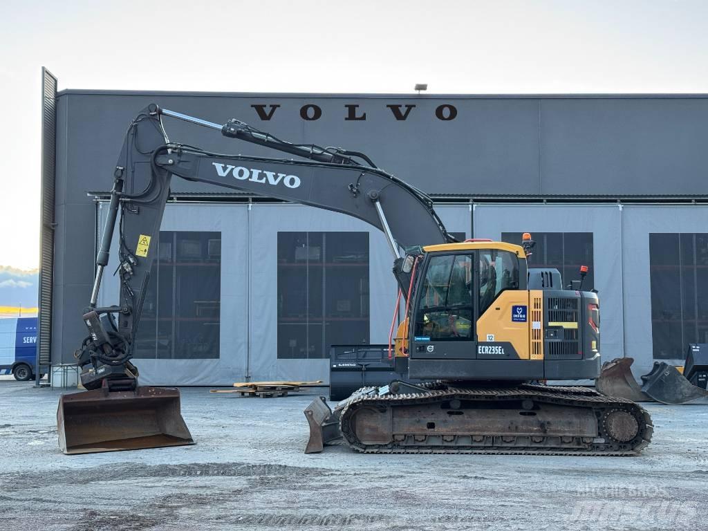 Volvo ECR 235 EL Pásová rýpadla