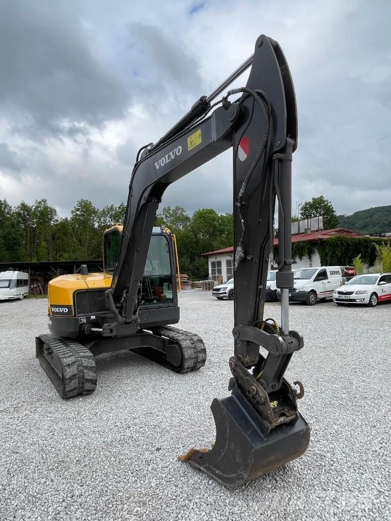 Volvo ECR88D Midi rýpadla 7t - 12t