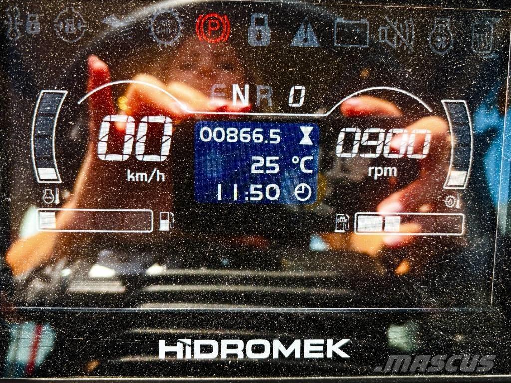 Hidromek 635 WL Kolové nakladače