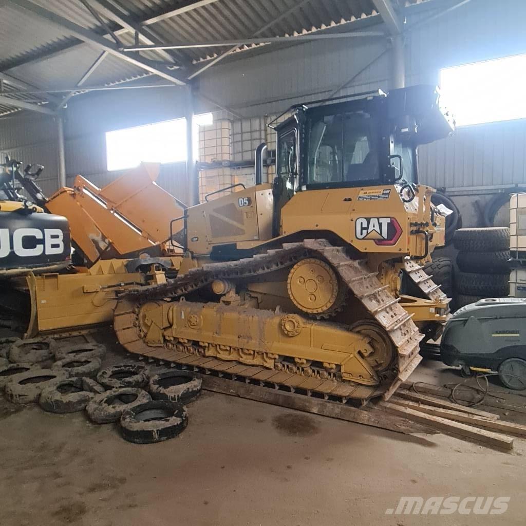 CAT D 5 LGP Pásové dozery
