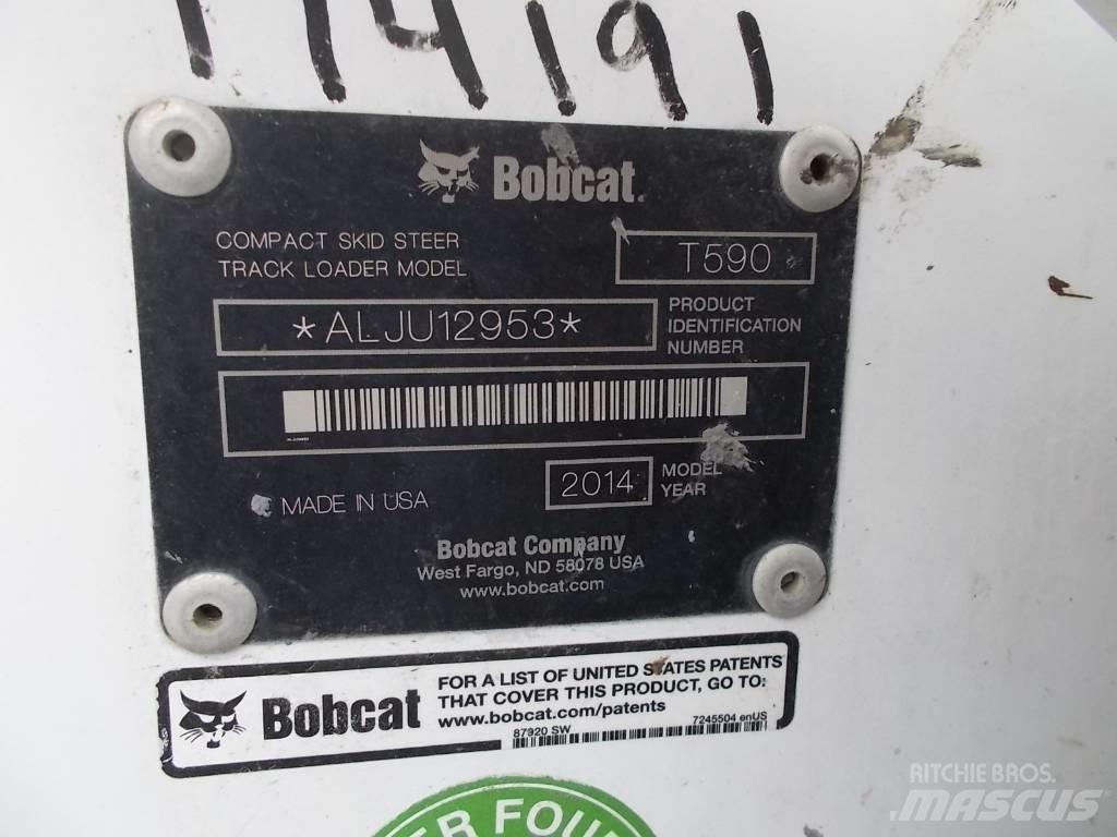 Bobcat T590 Smykem řízené nakladače