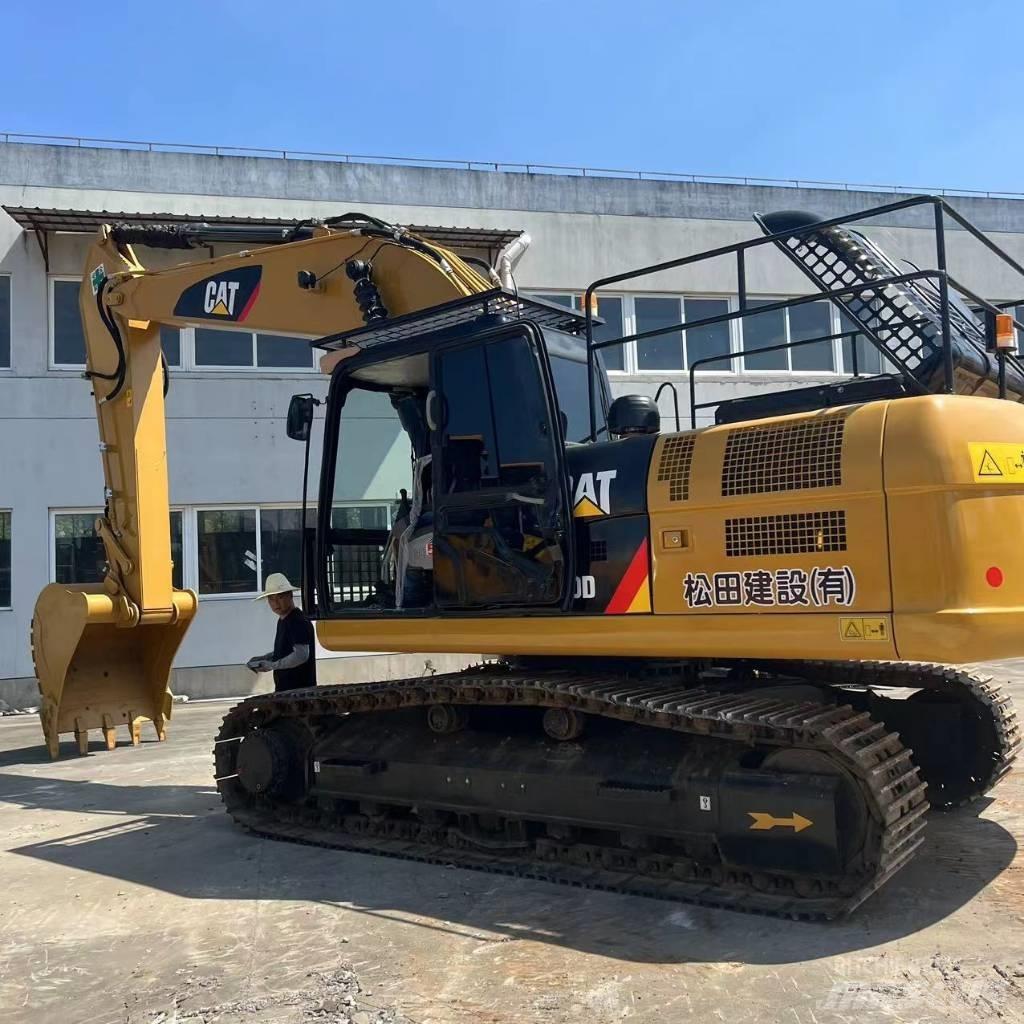 CAT 330 D Pásová rýpadla