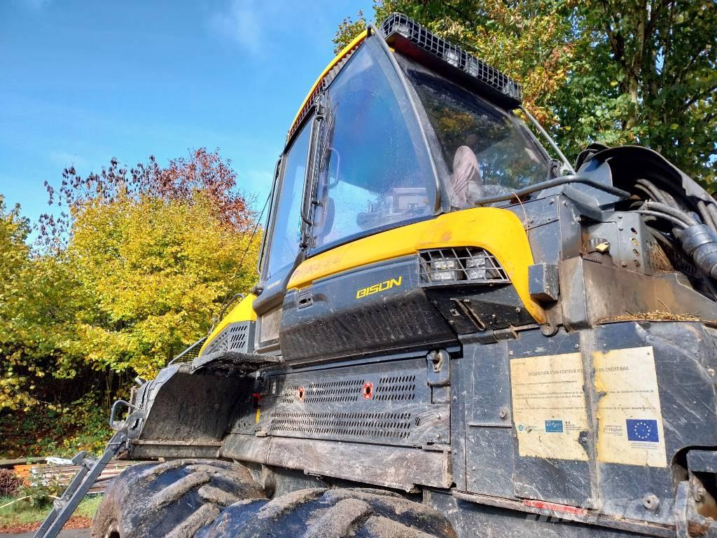 Ponsse Bison Vyvážecí traktory