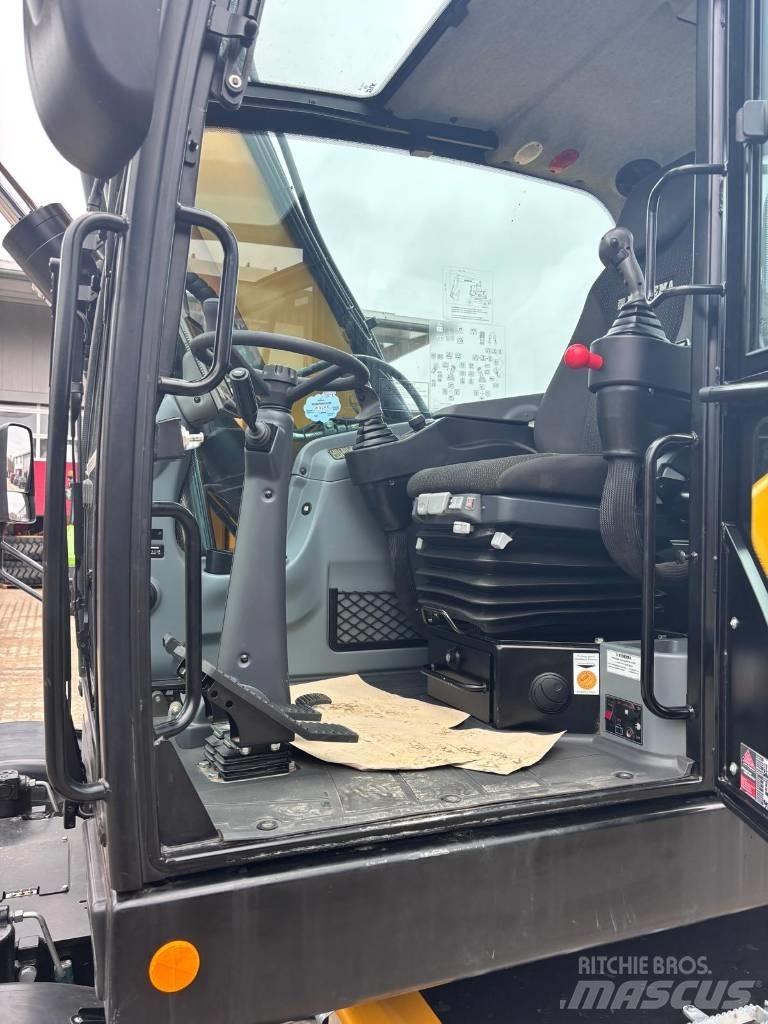 Hydrema MX18G Kolová rýpadla