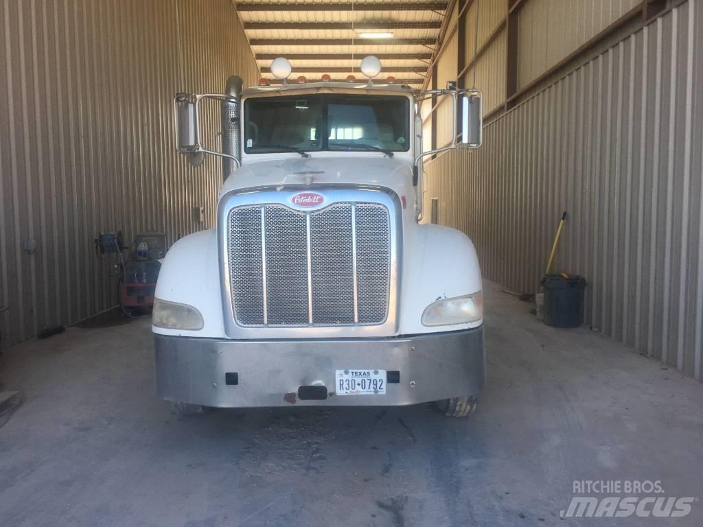 Peterbilt 386 Tahače