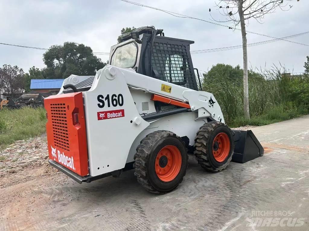 Bobcat S 160 Smykem řízené nakladače