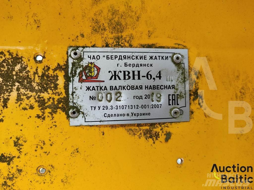 CLAAS P 420 Samojízdné sekačky