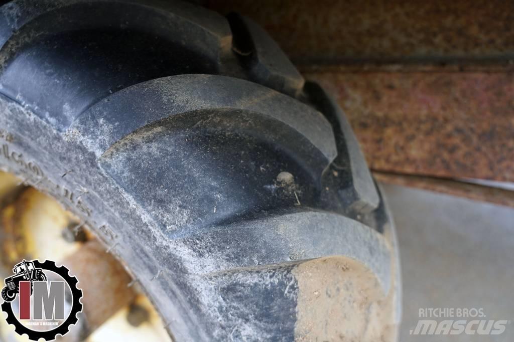 HYDRAULISK TIPPVAGN Sklápěcí přívěs