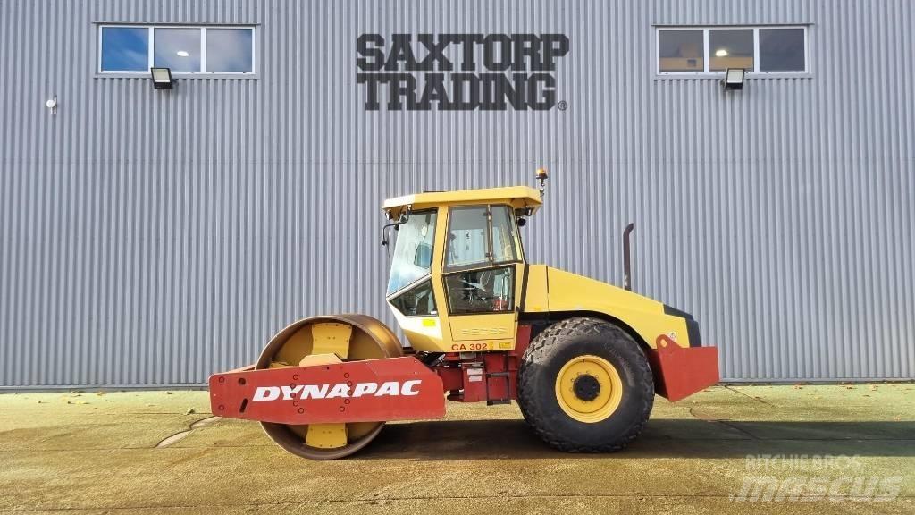 Dynapac CA302D, Vält Tahačové válce