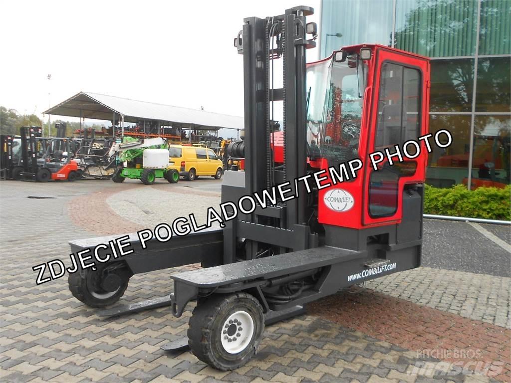 Combilift C5000XL 4 cestní vysokozdvižné vozíky
