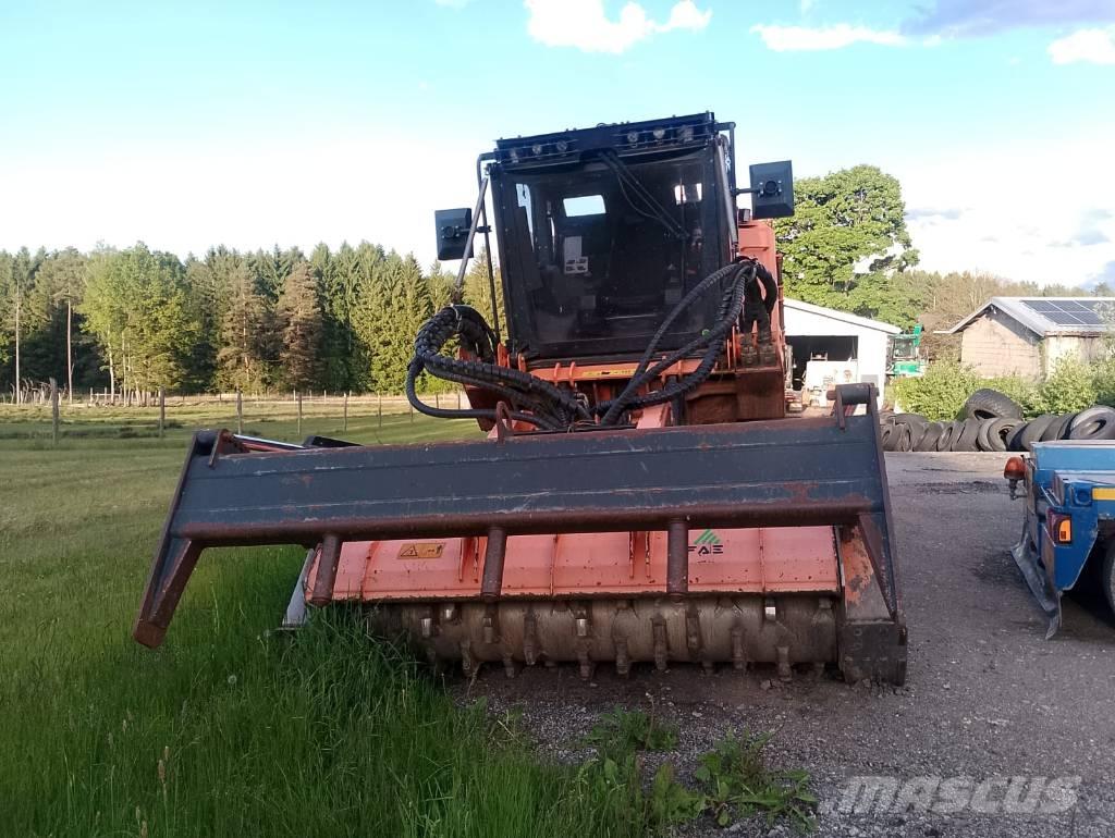 Prime Tech P 475 Lesní traktory