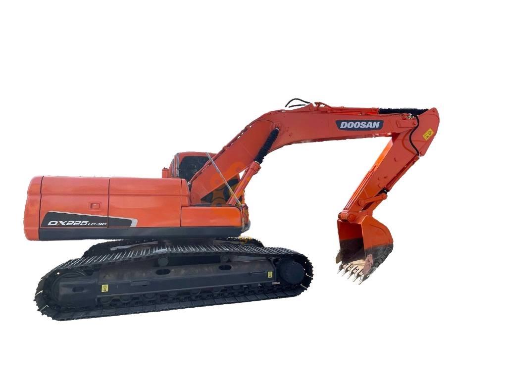 Doosan DX 225 LC Pásová rýpadla
