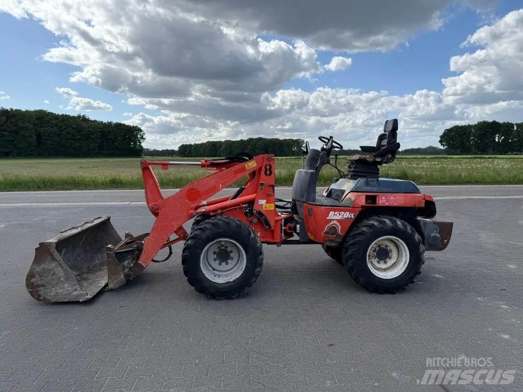 Kubota R520NH Kolové nakladače