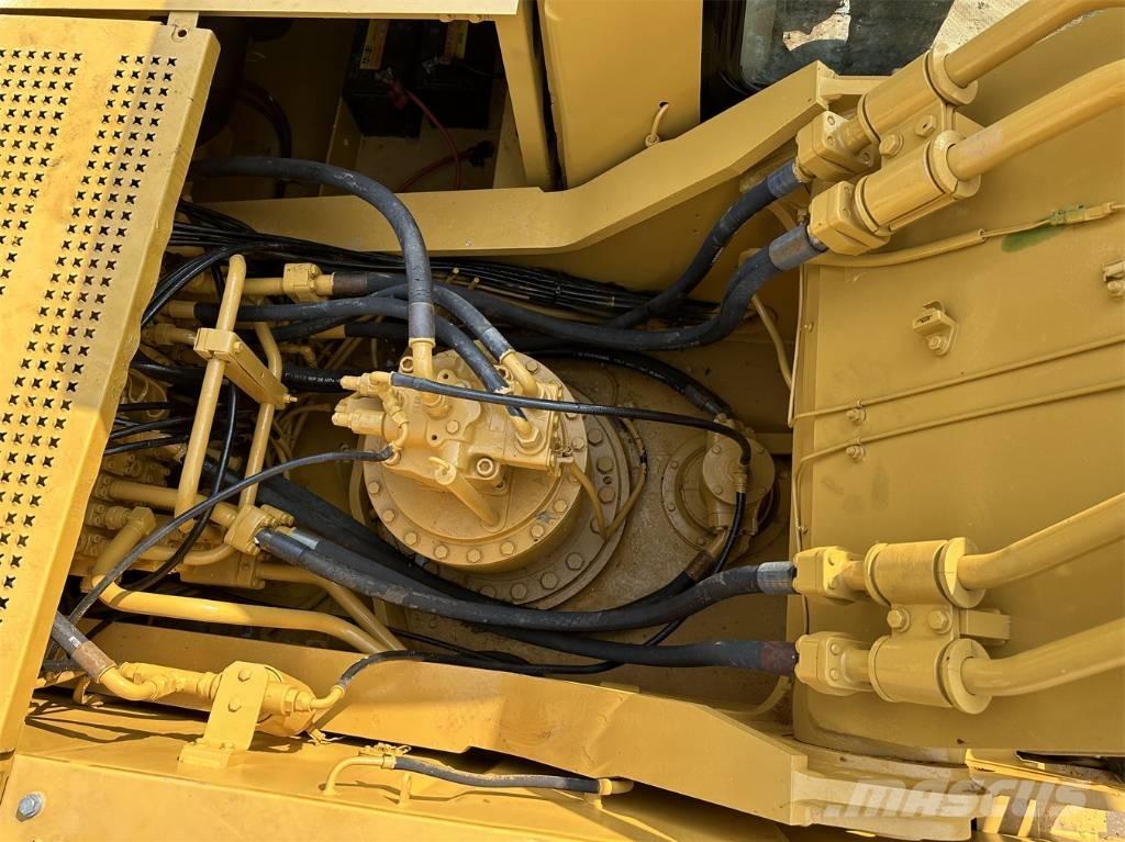CAT 330 B L Pásová rýpadla