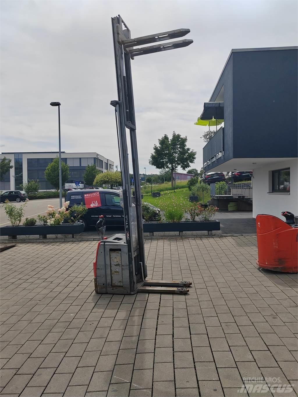 Still EXV 16 Ručně vedené vysokozdvižné vozíky