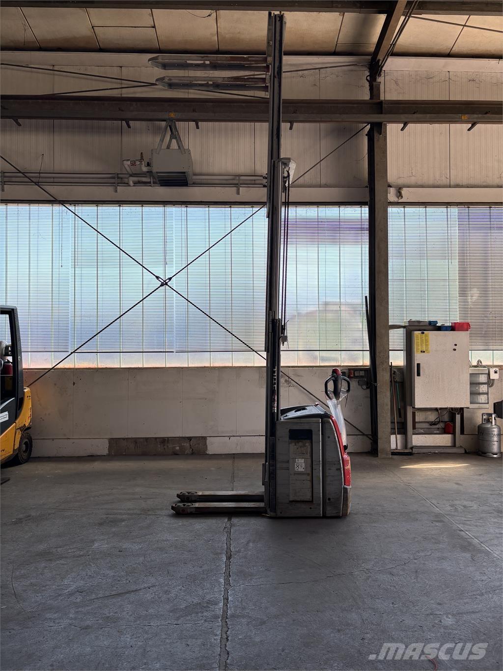 Still EXV 16 Samohybné vozíky