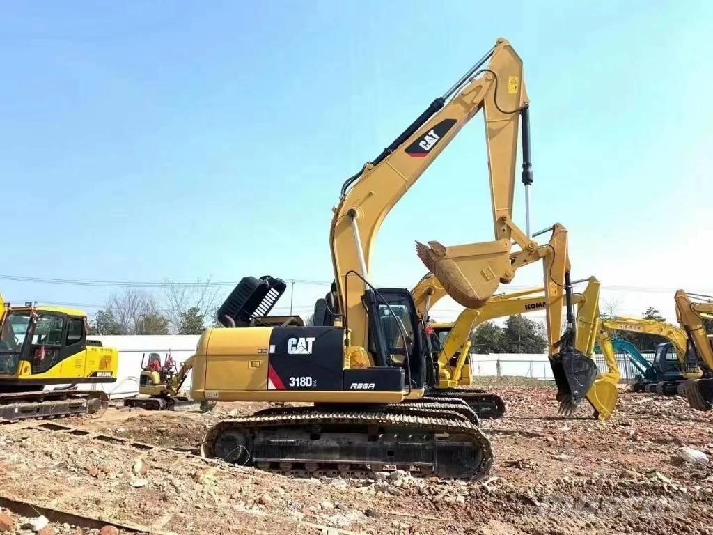 CAT CAT318D Pásová rýpadla