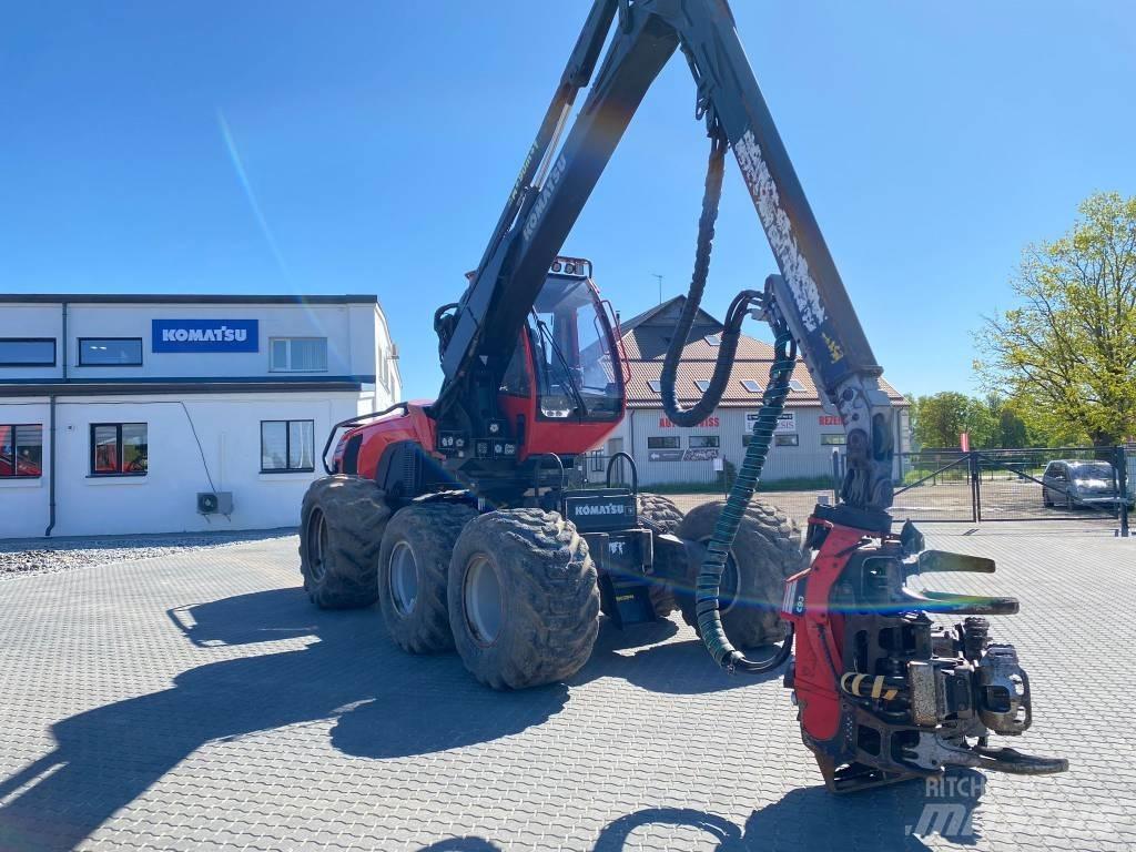 Komatsu 911 Harvestory