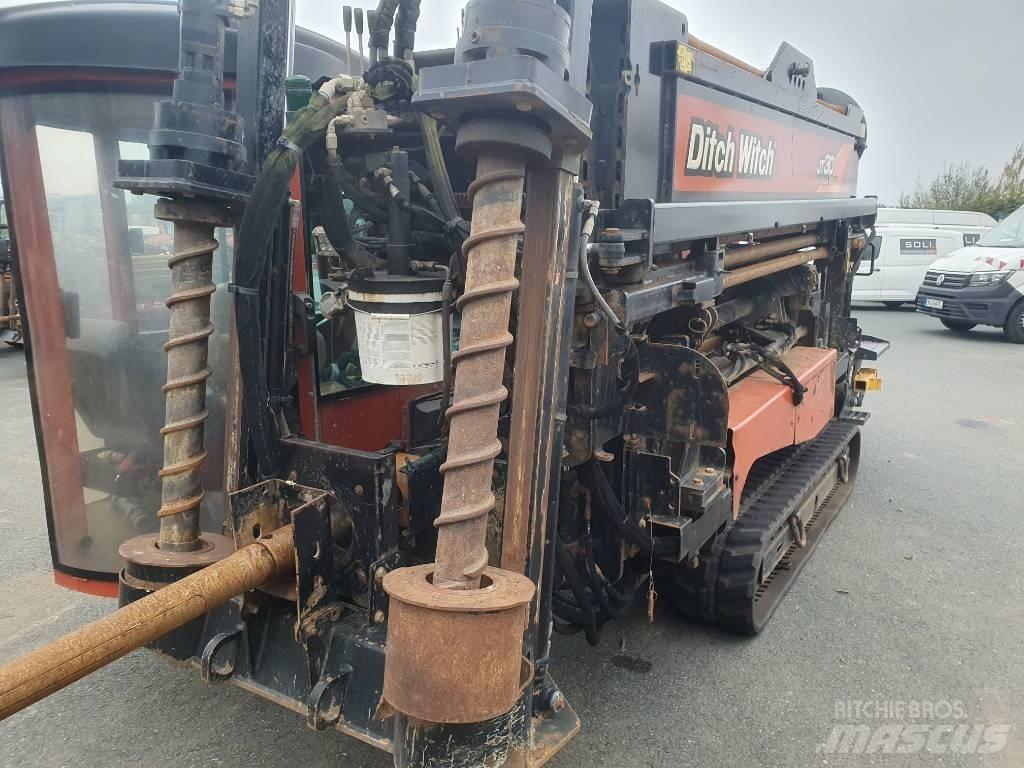 Ditch Witch JT 30 AT Horizontální vrtací zařízení