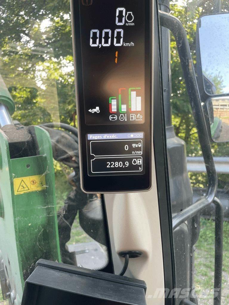 John Deere 6120 M Traktory