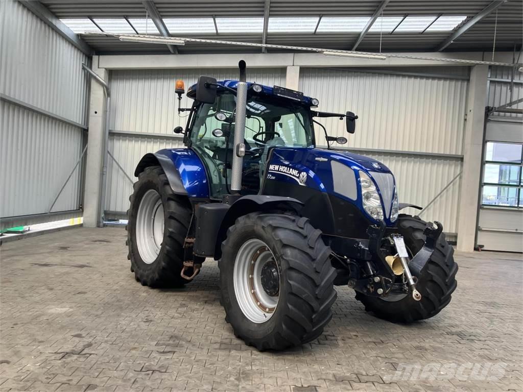 New Holland T7.200 Traktory