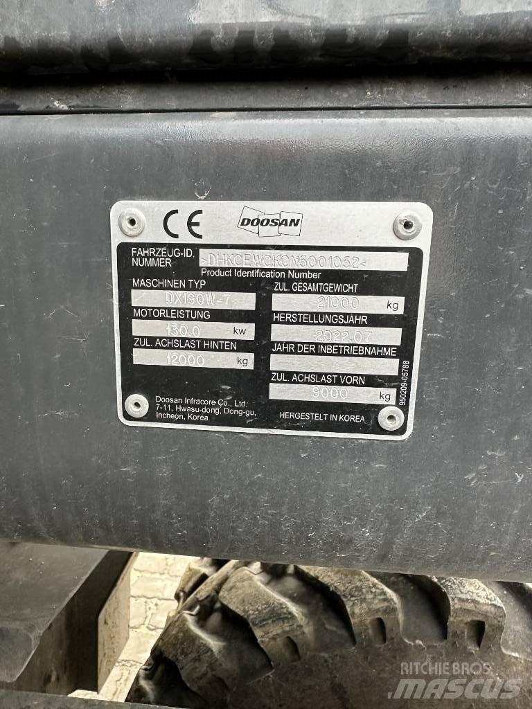 Doosan DX 190 W-7 Kolová rýpadla