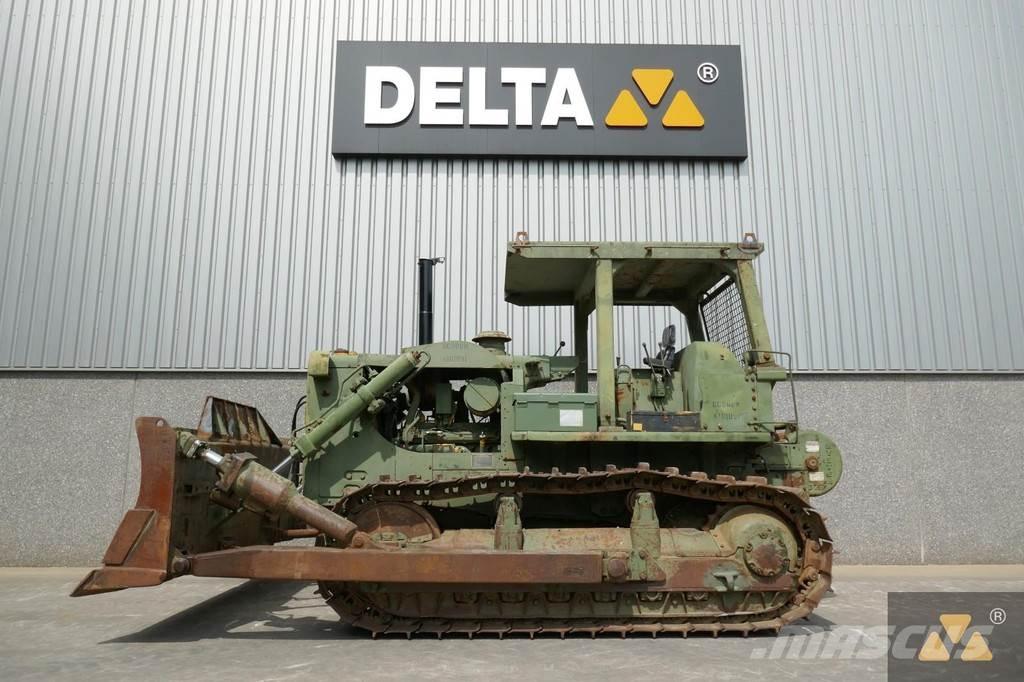 CAT D7F Ex-army Pásové dozery