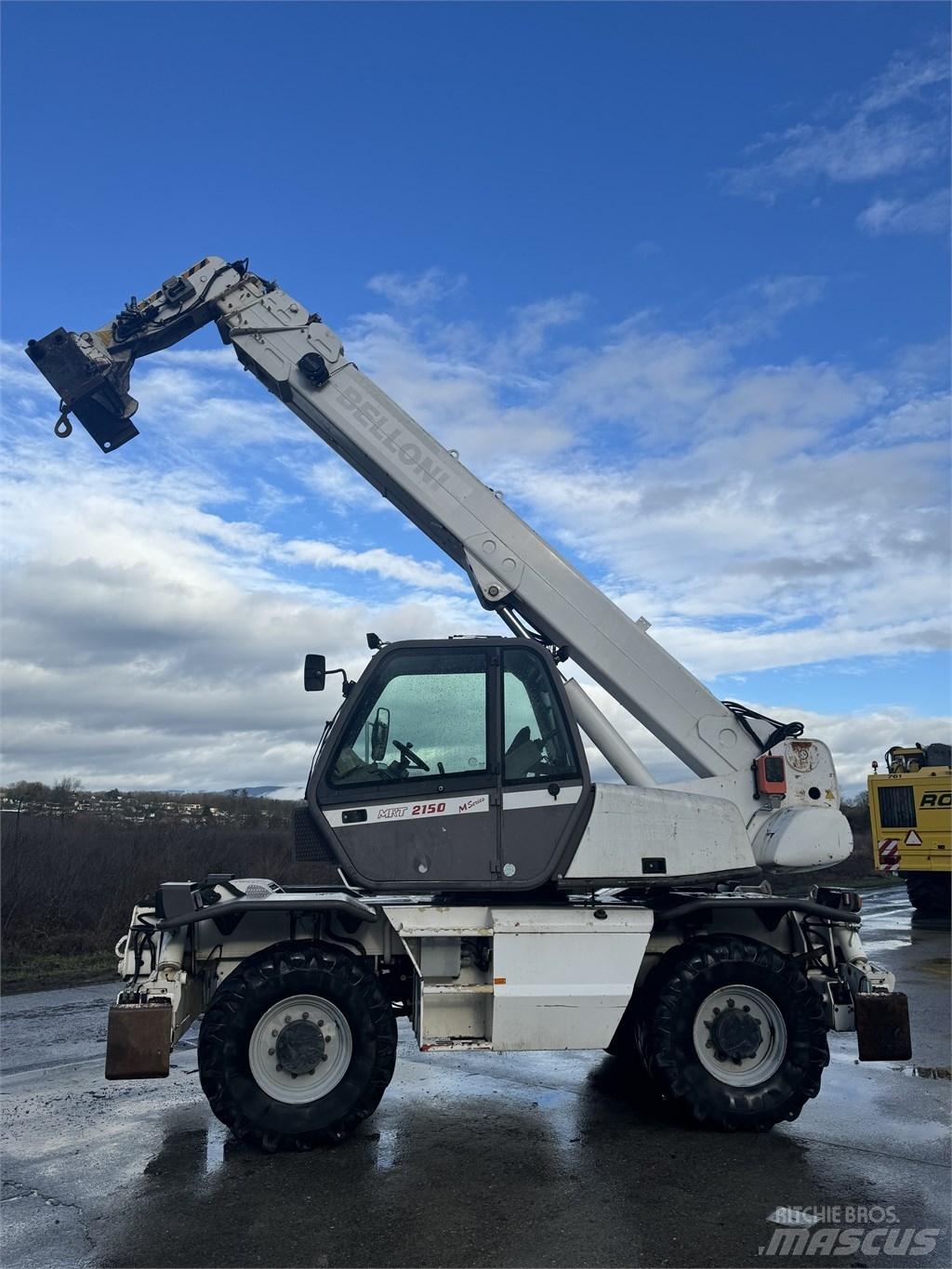 Manitou MRT 2150 Teleskopické manipulátory